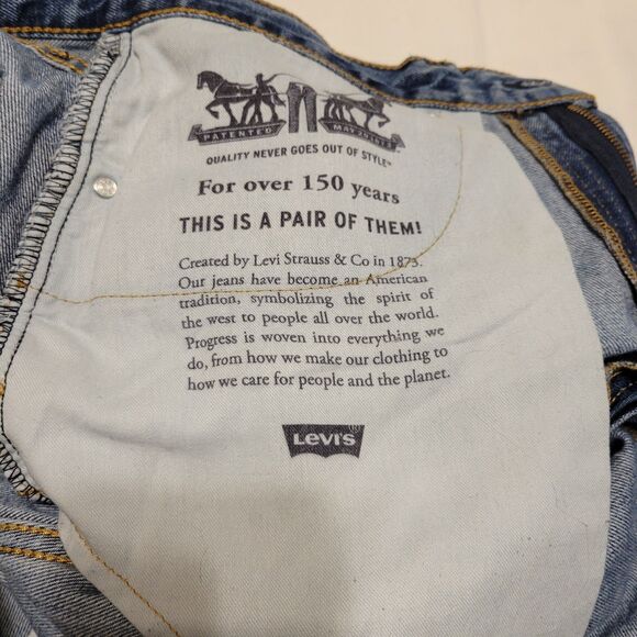 Levi's 505 Men's Jeans Size 36x32, Medium Blue Denim, Regular Fit, Straight Leg - Picture 6 of 11